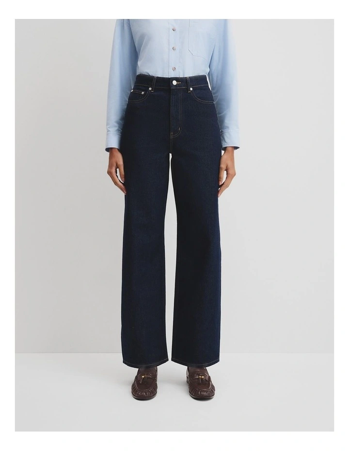 Straight Leg Jean in Indigo Rinse image 2