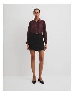 Soft Ruffle Blouse in Plum