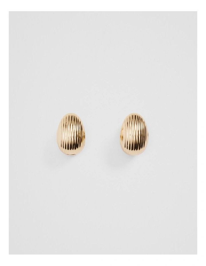 Imogen Reversible Huggie in Gold image 1