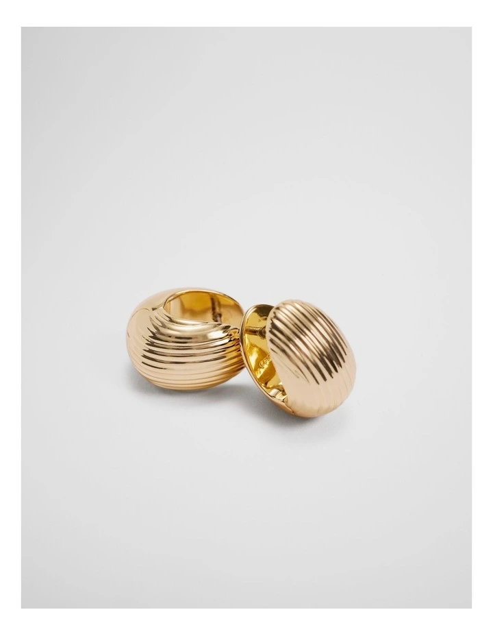 Imogen Reversible Huggie in Gold image 3