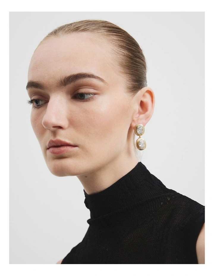 Romy Drop Earring in Gold image 2