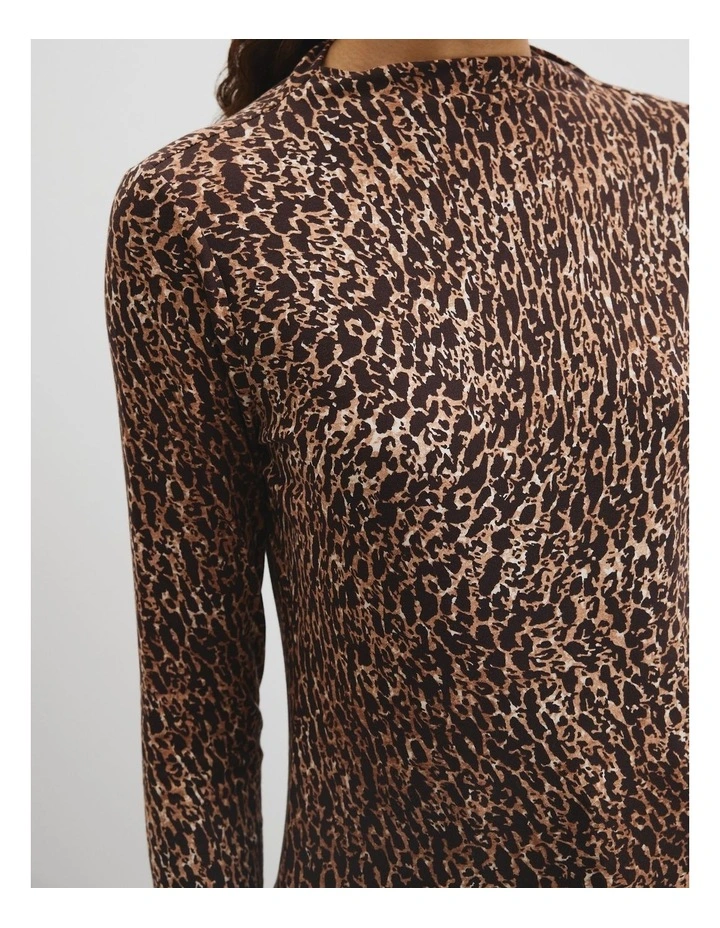 Print Jersey Top in Mottled Spot image 2