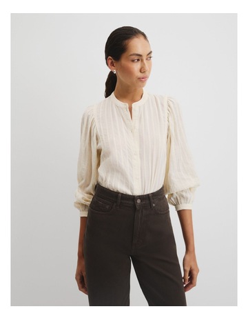 Antique White colour