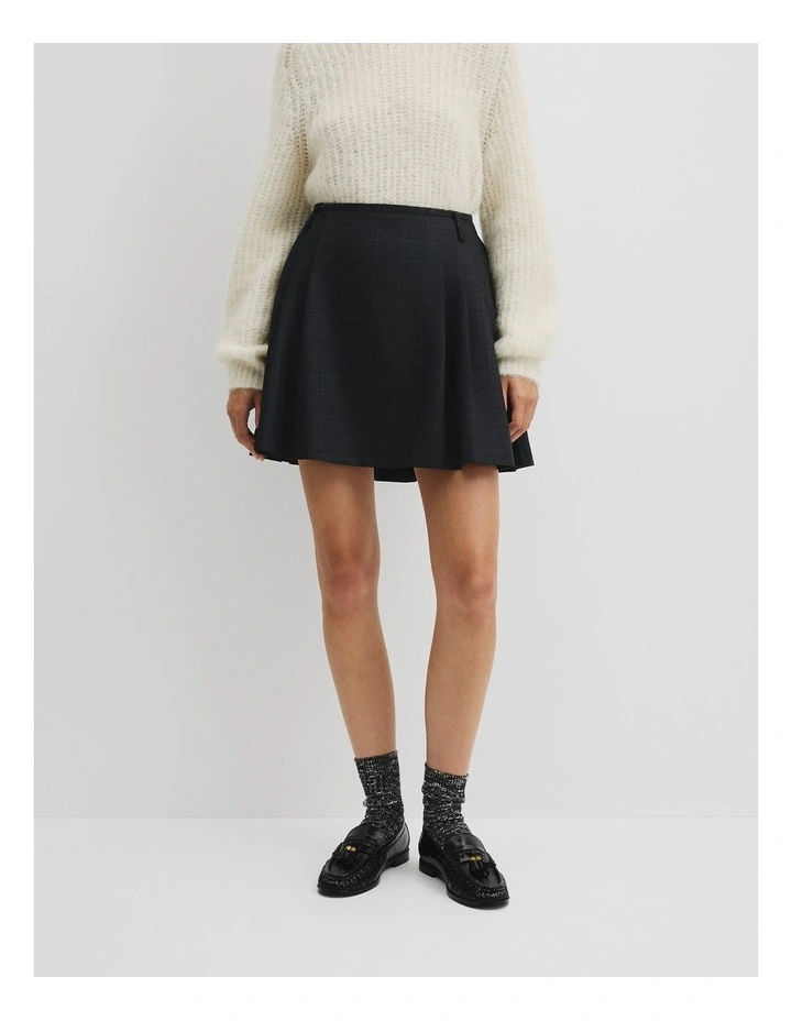 Check Pleat Skirt in Charcoal Check image 3