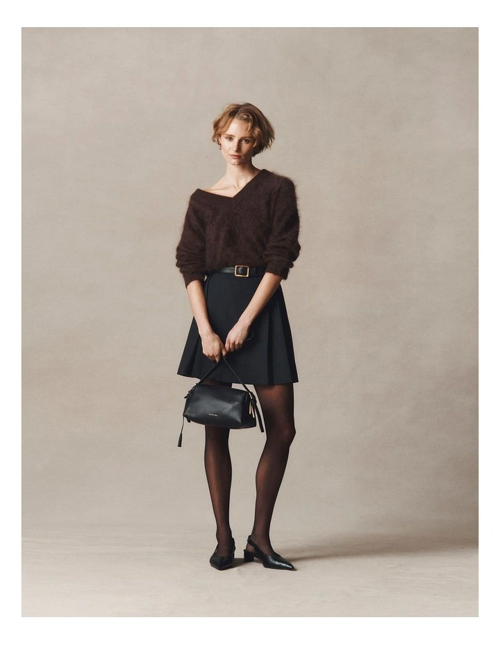 Cashmere V-neck Knit in Cocoa Bean image 2