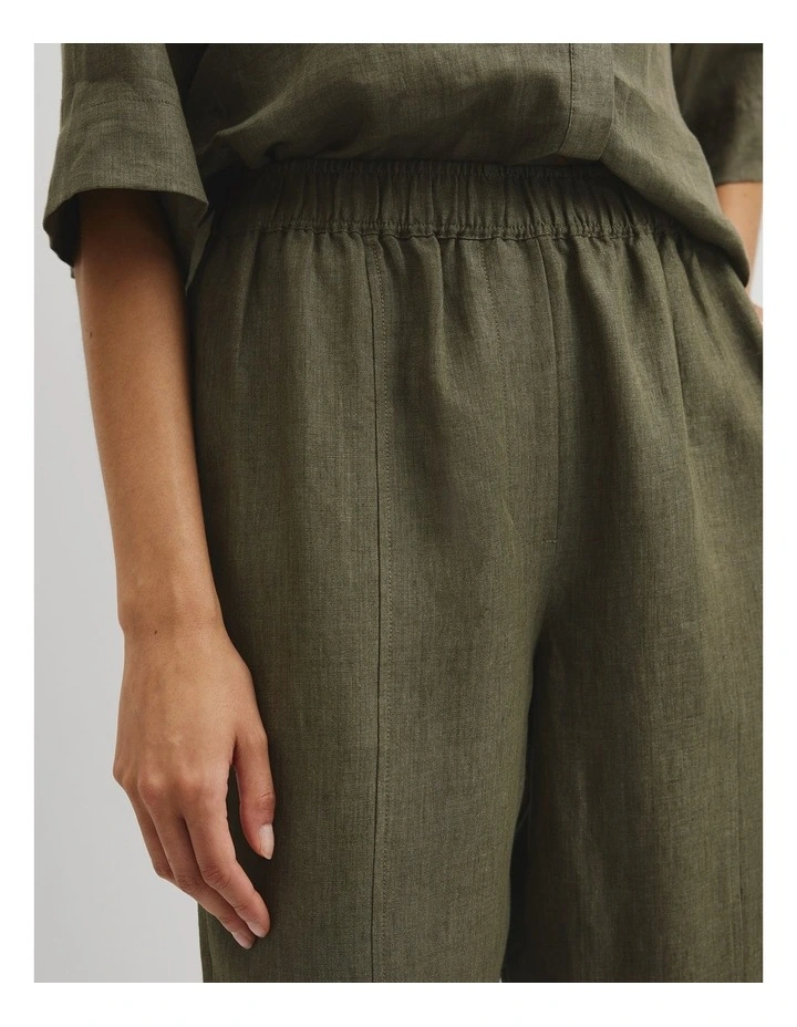 Organically Grown Linen Tapered Linen Jogger in Moss Green image 3