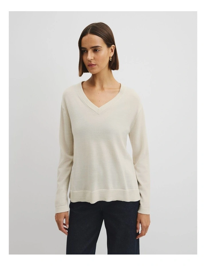 Lightweight Merino V-neck Knit in Snow Marle image 1