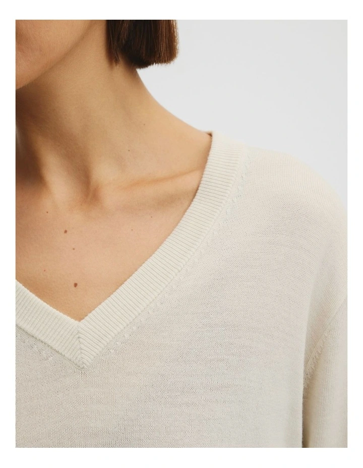 Lightweight Merino V-neck Knit in Snow Marle image 3