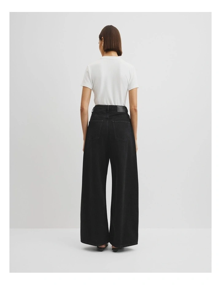 Curved Wide Leg Jean in Washed Black image 5