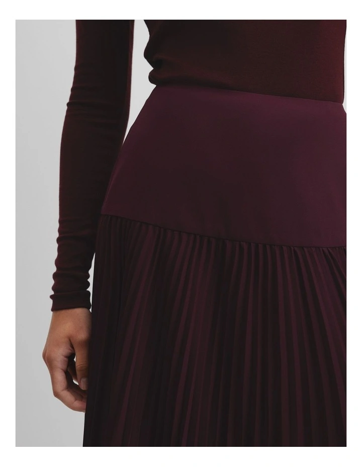 Plisse Midi Skirt in Mulberry image 4
