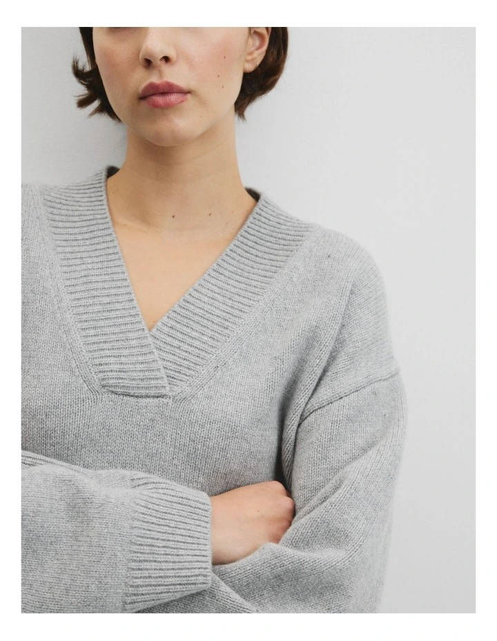 Extrafine Merino Longline V-neck Neck Knit in Grey Marle image 3