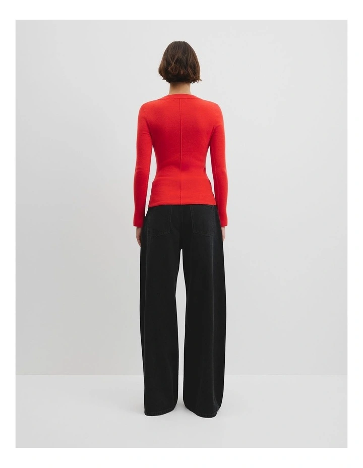 Wool Silk V-neck Neck in Vivid Cherry image 4