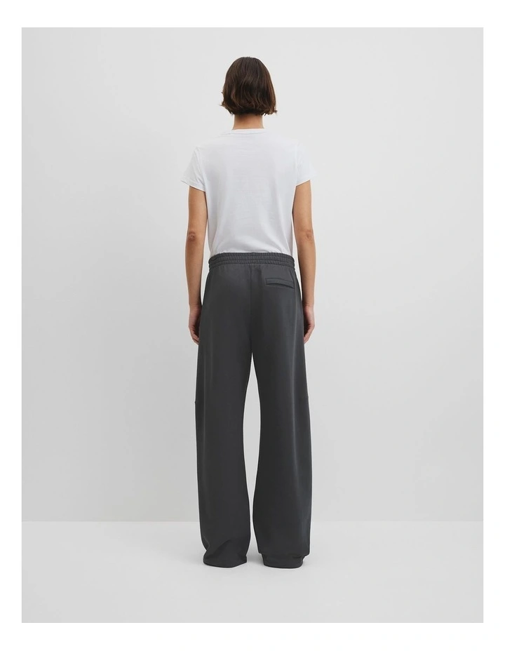 Barrel Leg Track Pant in Dark Charcoal image 5