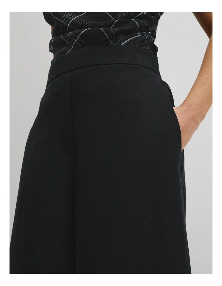 Organically Grown Linen Wide-leg Pant in Black image 3