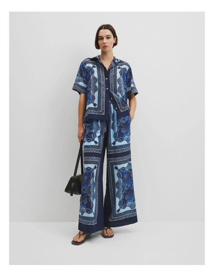 Scarf Print Short Sleeve Shirt in Navy Scarf Print image 3