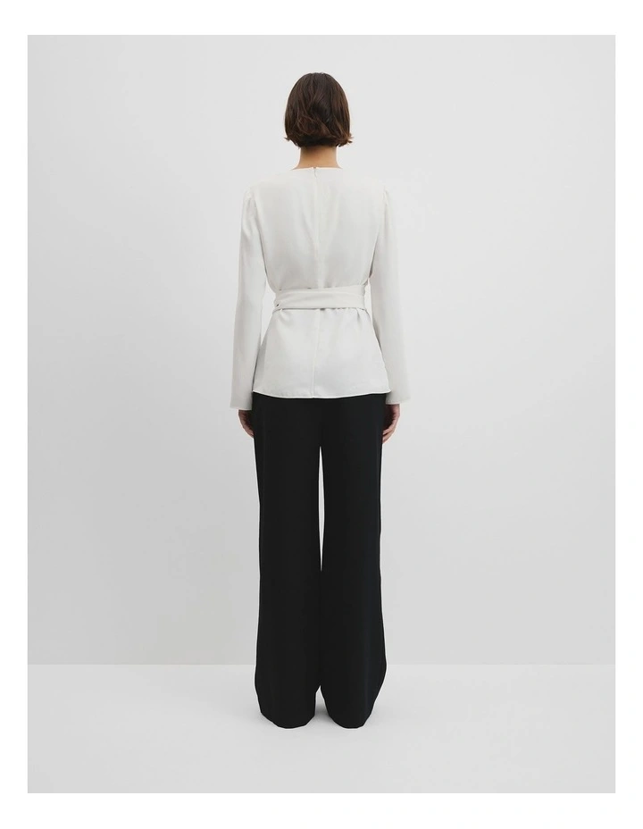 Twist Long Sleeve Blouse in Cream image 5