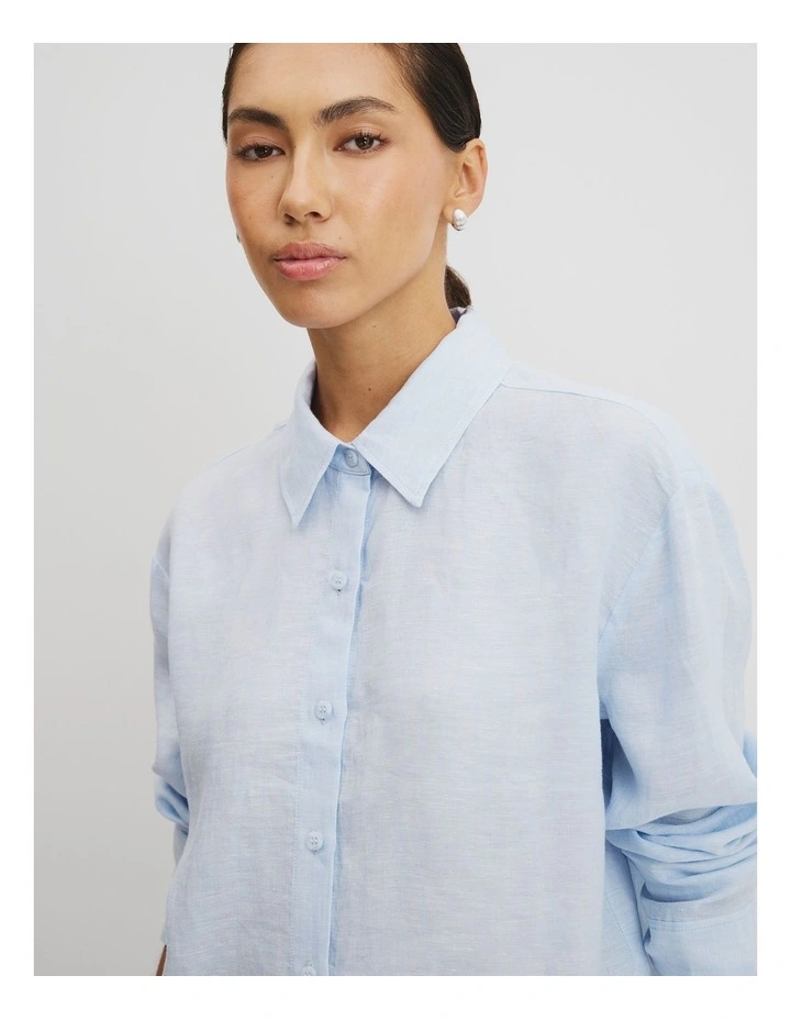 Crop Linen Shirt in Chambray Blue image 2
