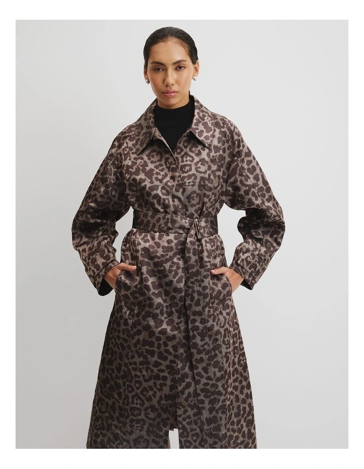 Leopard Jacquard Coat in Leopard image 5