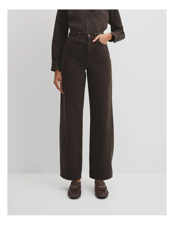 Straight Leg Jean in Cocoa Bean image 3