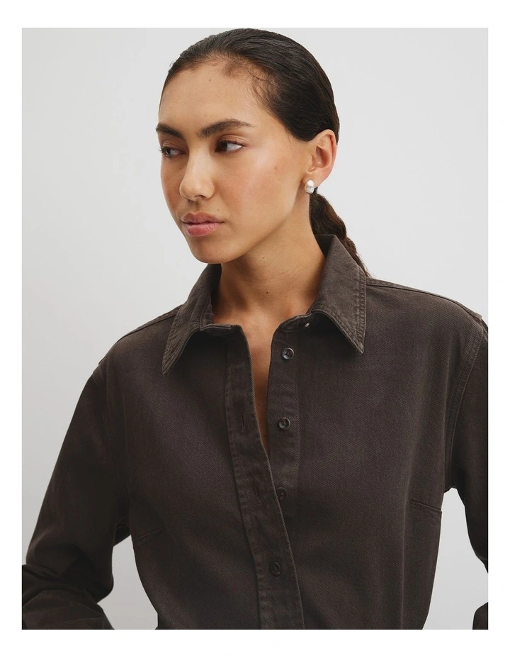 Relaxed Denim Shirt in Cocoa Bean image 3