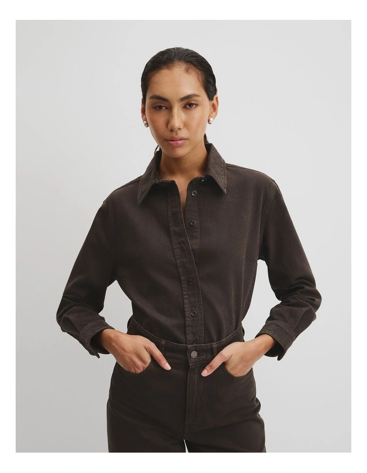 Relaxed Denim Shirt in Cocoa Bean image 4