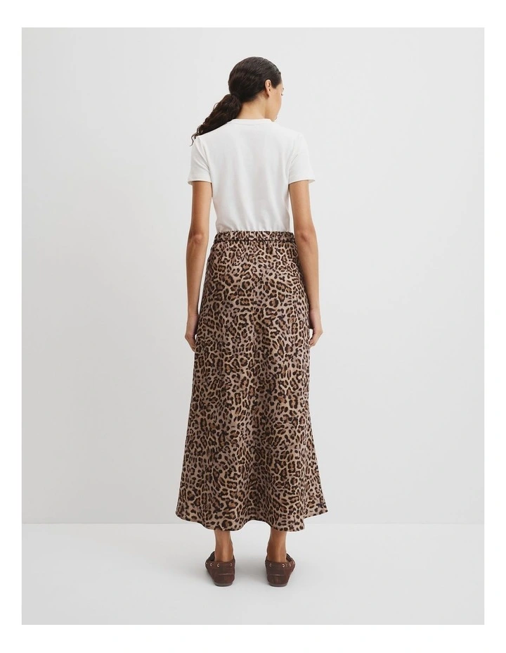 Organically Grown Linen Print Pull On Midi Skirt in Leopard image 4