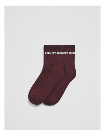 Claret colour