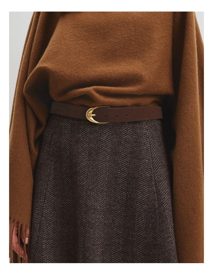 Lucy Belt in Espresso image 2