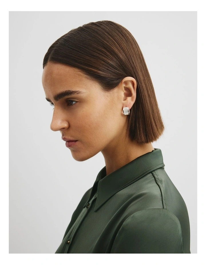 Ivy Huggie Earring in Silver image 2