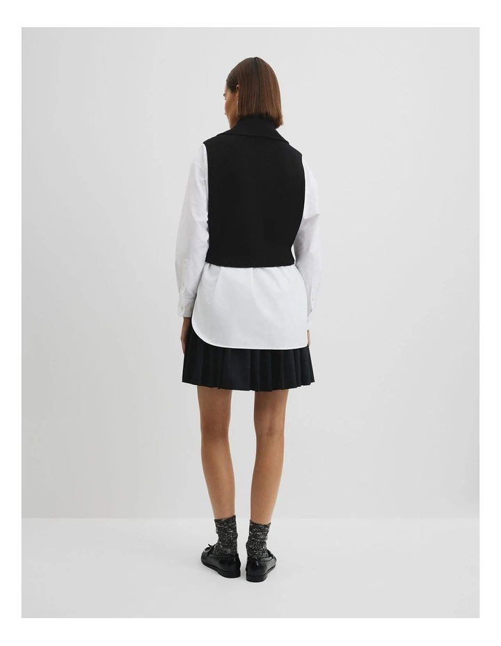 Rib Knit Tabbard in Black image 4