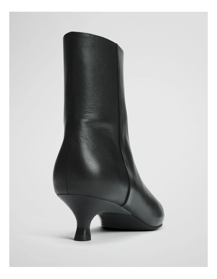 Sadie Boot in Black image 3