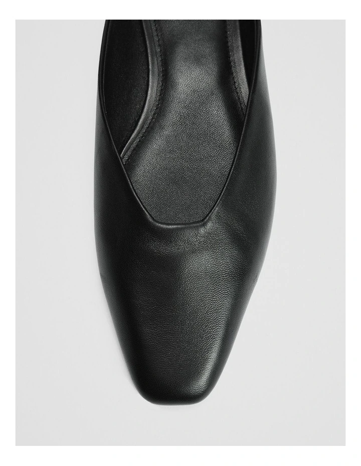 Lila Mule in Black image 4