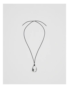 Pia Necklace in Silver