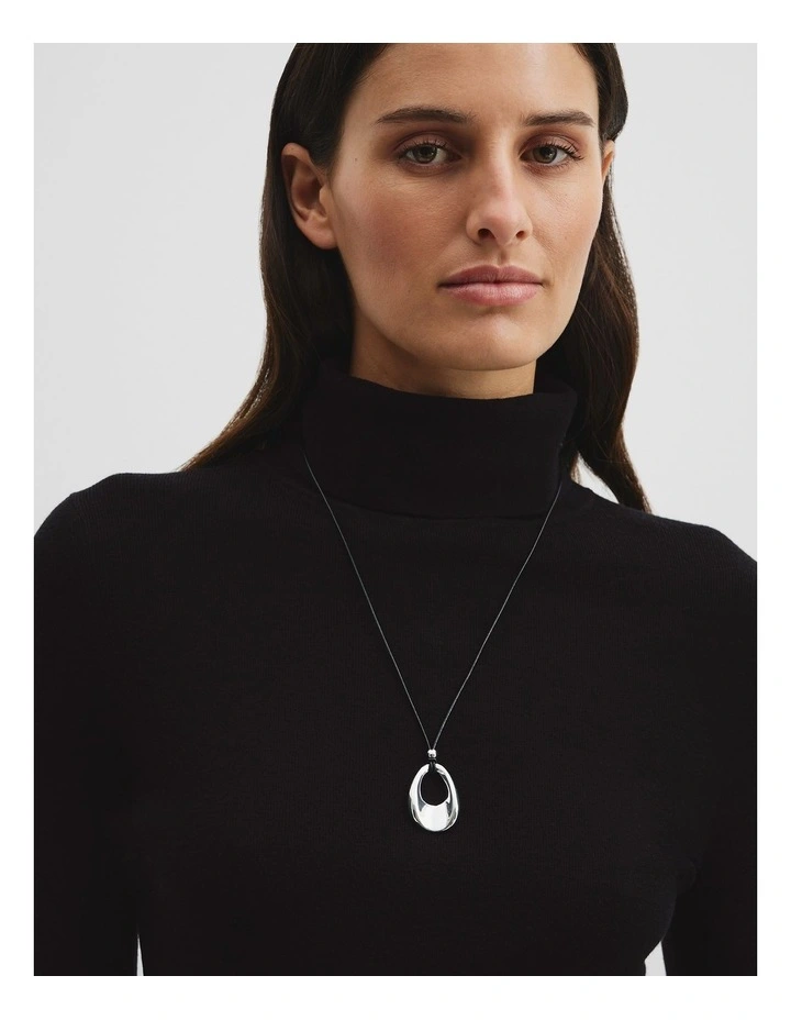 Pia Necklace in Silver image 2