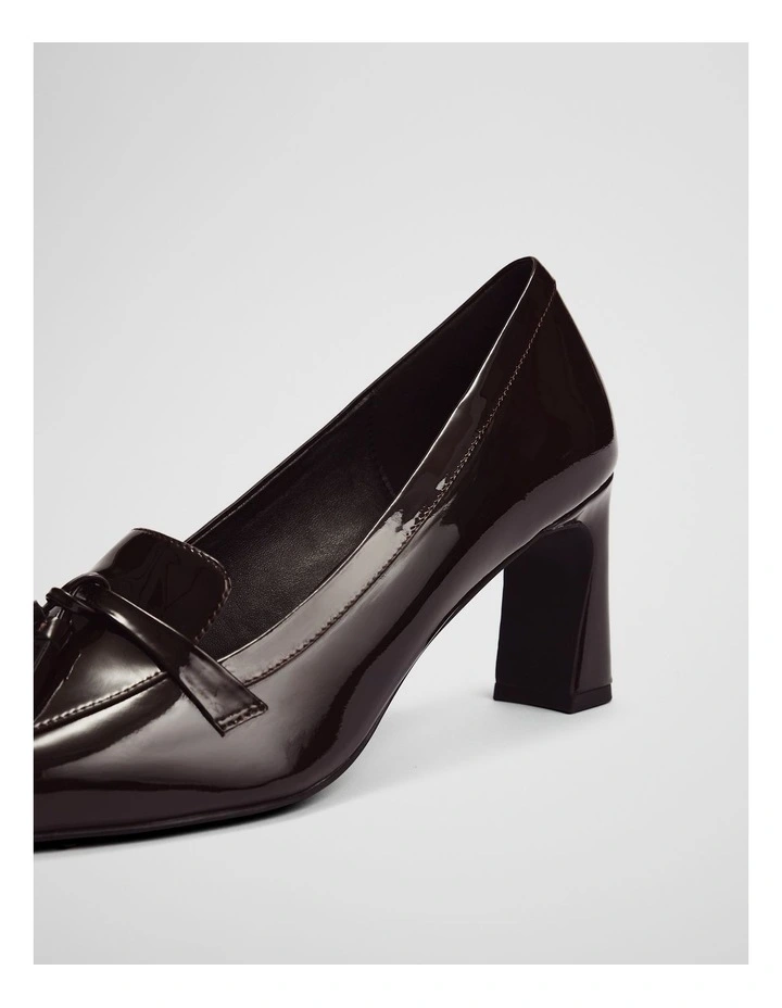 Josephine Heel in Bordeaux image 4