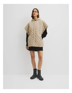 Quilted Poncho in Praline