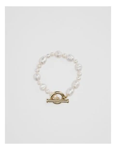 Lila Freshwater Pearl Bracelet in Gold