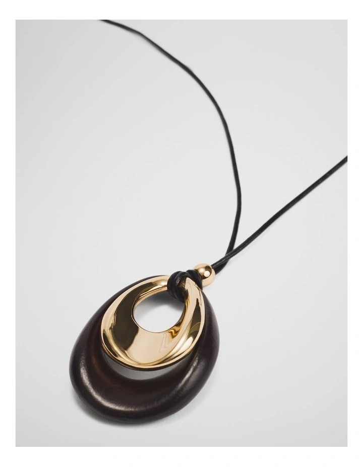 Pia Pendant Necklace in Chocolate image 3