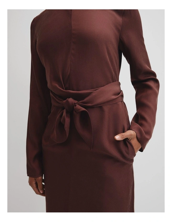 Twist Waist Dress in Light Umber image 2