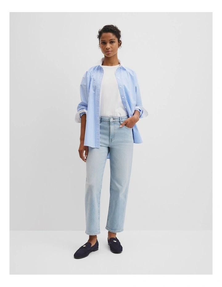 Classic Straight Jean in Aged Soft Wash image 1