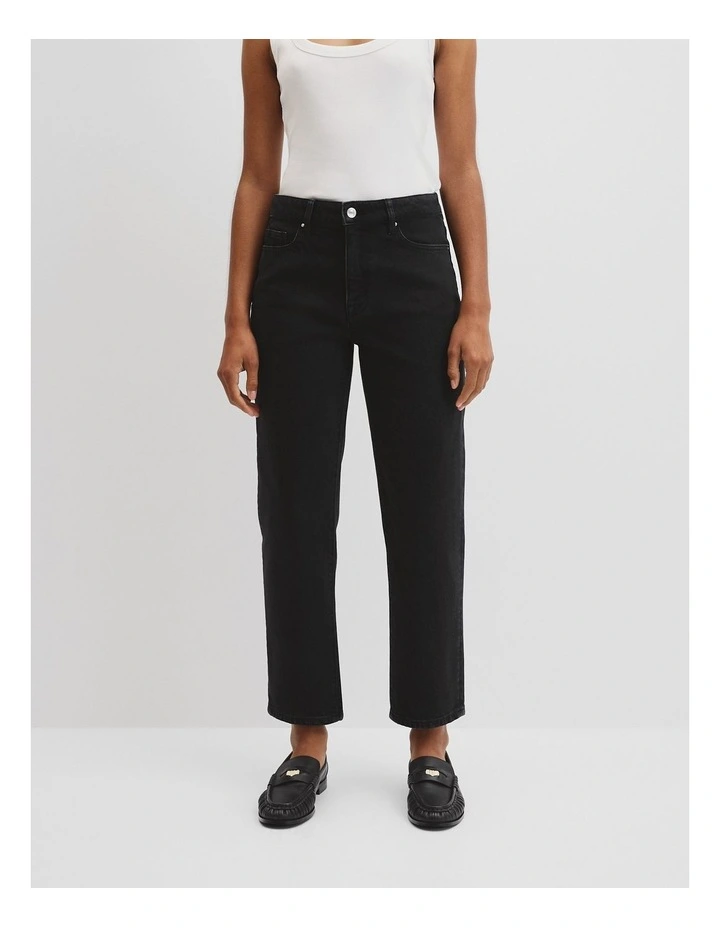 Classic Mid Rise Straight Jean in Black image 2