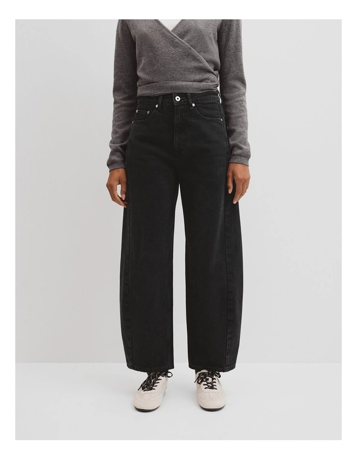 Barrel Jean in Washed Black image 2