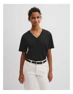 Australian Cotton V-neck Neck T-shirt in Black