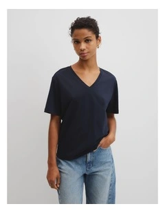 Australian Cotton V-neck Neck T-shirt in Navy