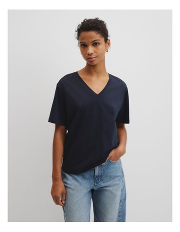 Navy colour