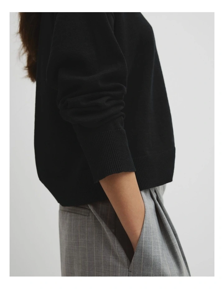 Cotton Linen Crew Neck Knit in Black image 3