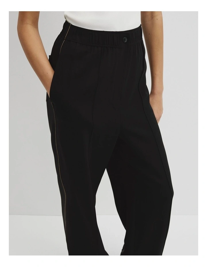 Sport Pant in Black image 3