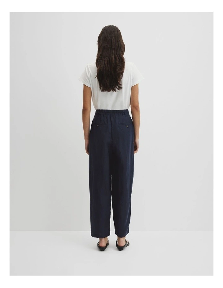 Tapered Linen Pant in Navy image 5