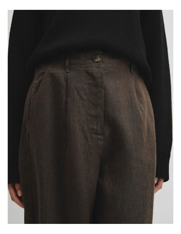 Tapered Linen Pant in Ganache image 3