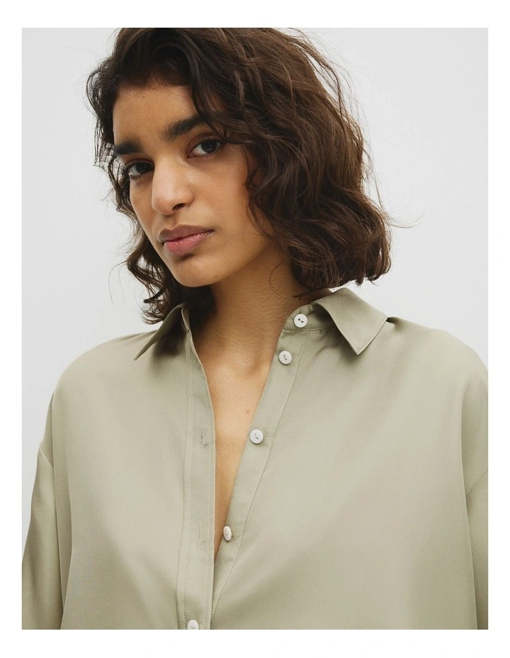 SS Silk Shirt in Pistachio image 3